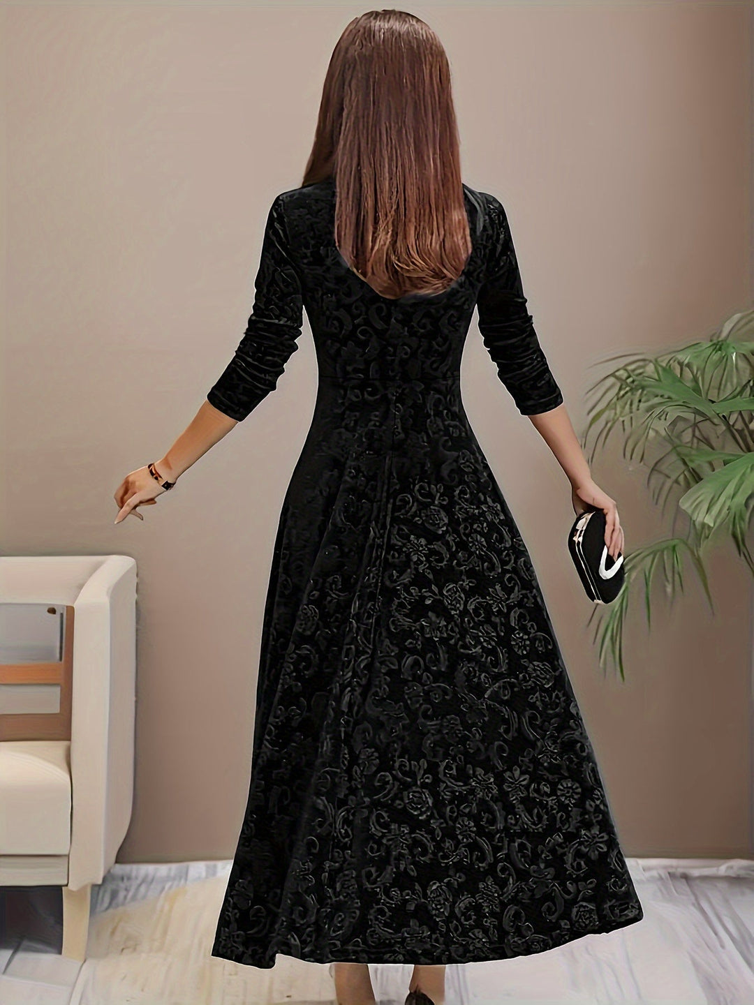 Clarissa | Elegant Velvet Dress