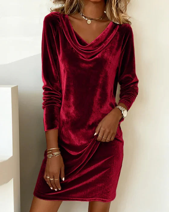 Caroline | Loose Fitting Velvet Dress
